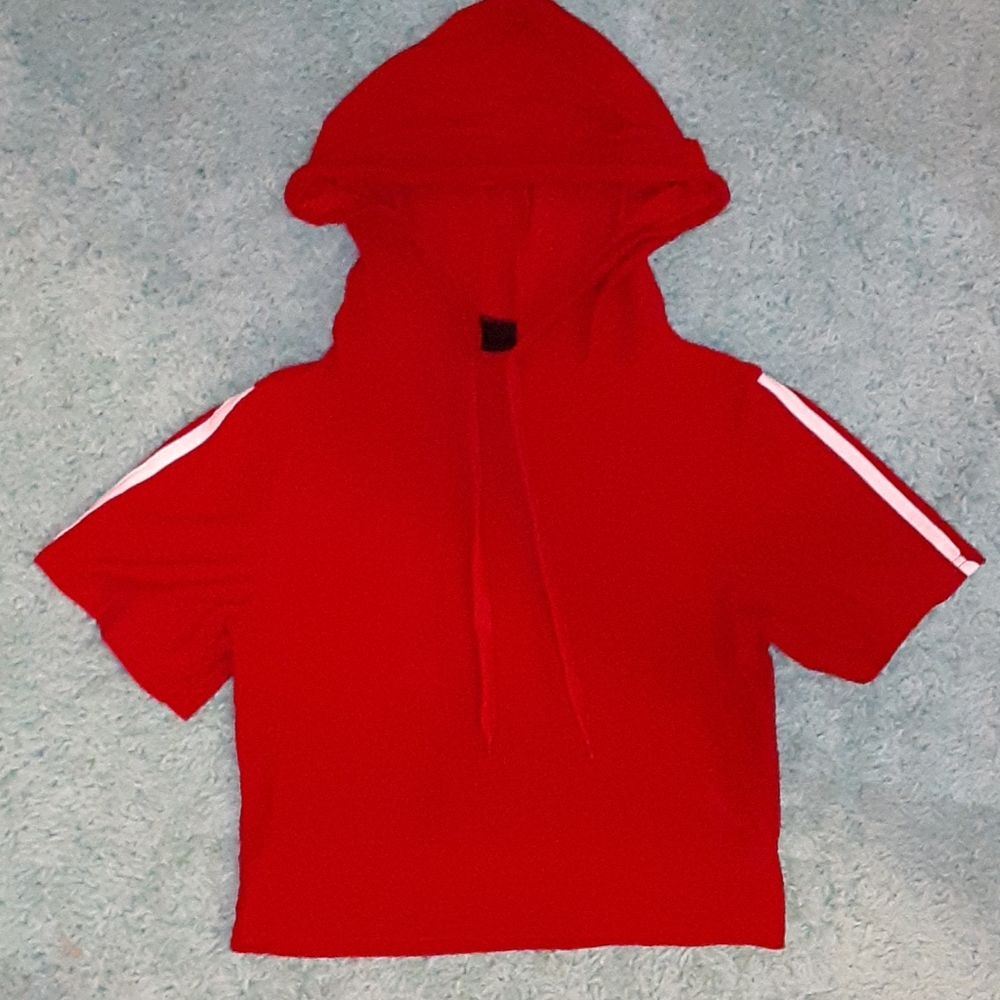 Cropped hooded shirt with stripes down sleeves